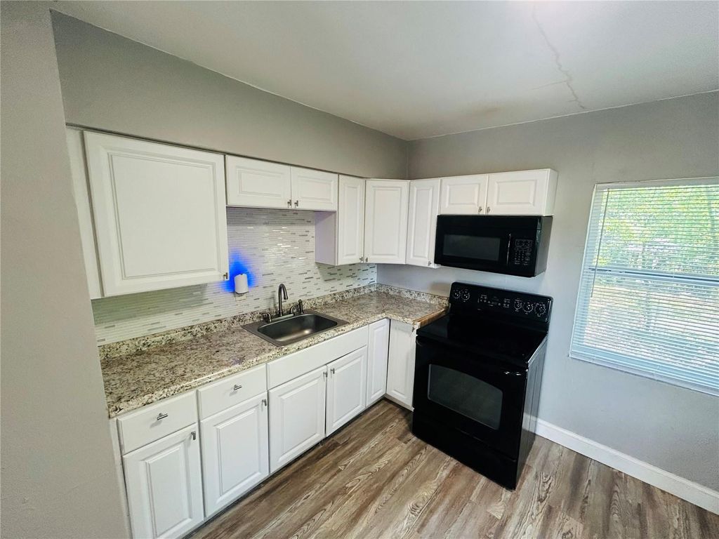 Photo of 1544 Ella Street, Jacksonville, FL 32209 (MLS # O6384497)