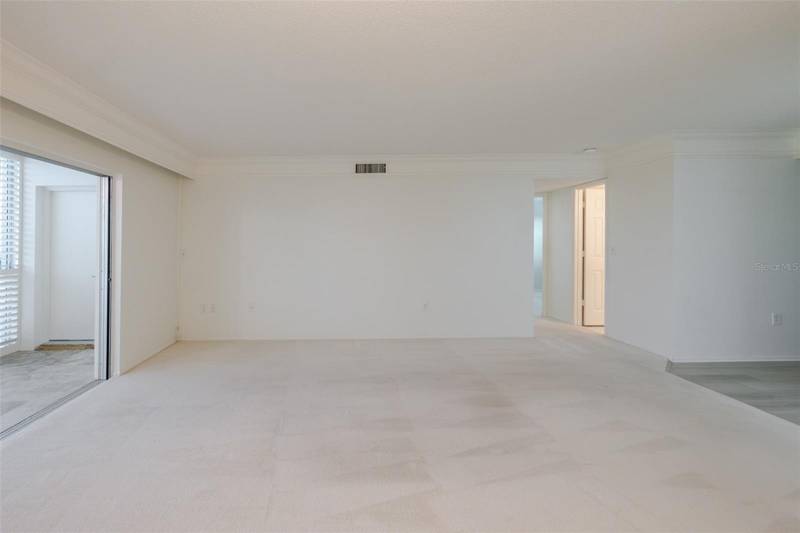 IRONWOOD TENTH - Residential