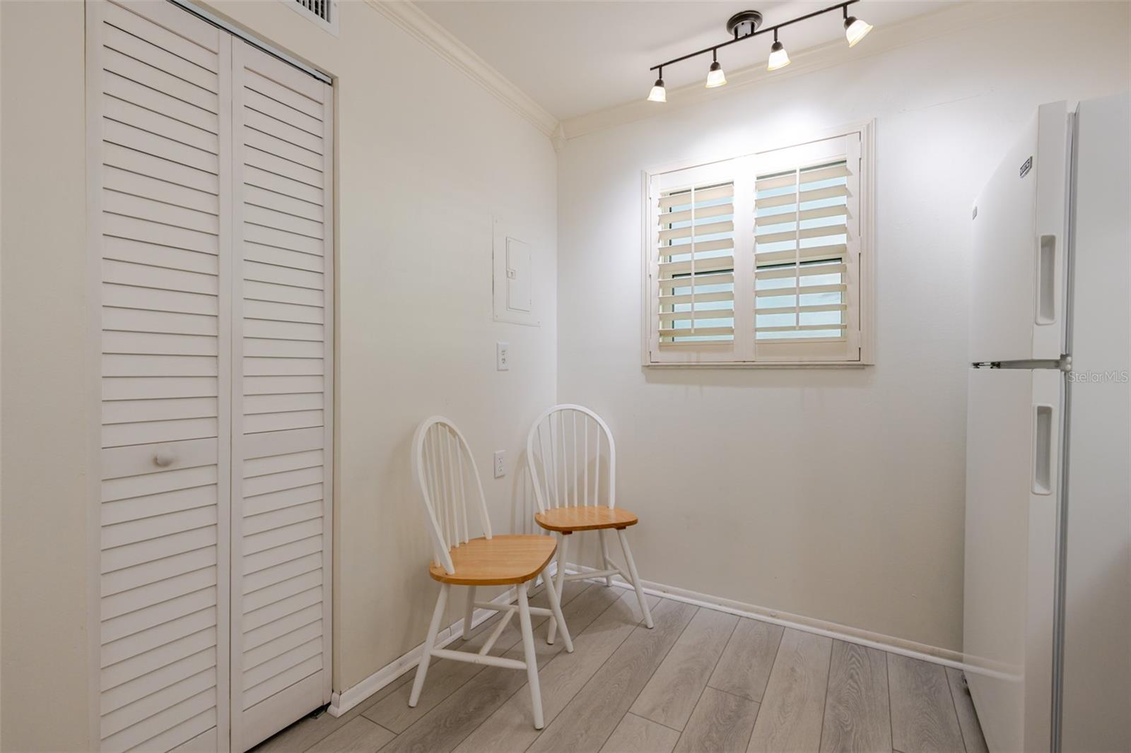 IRONWOOD TENTH - Residential