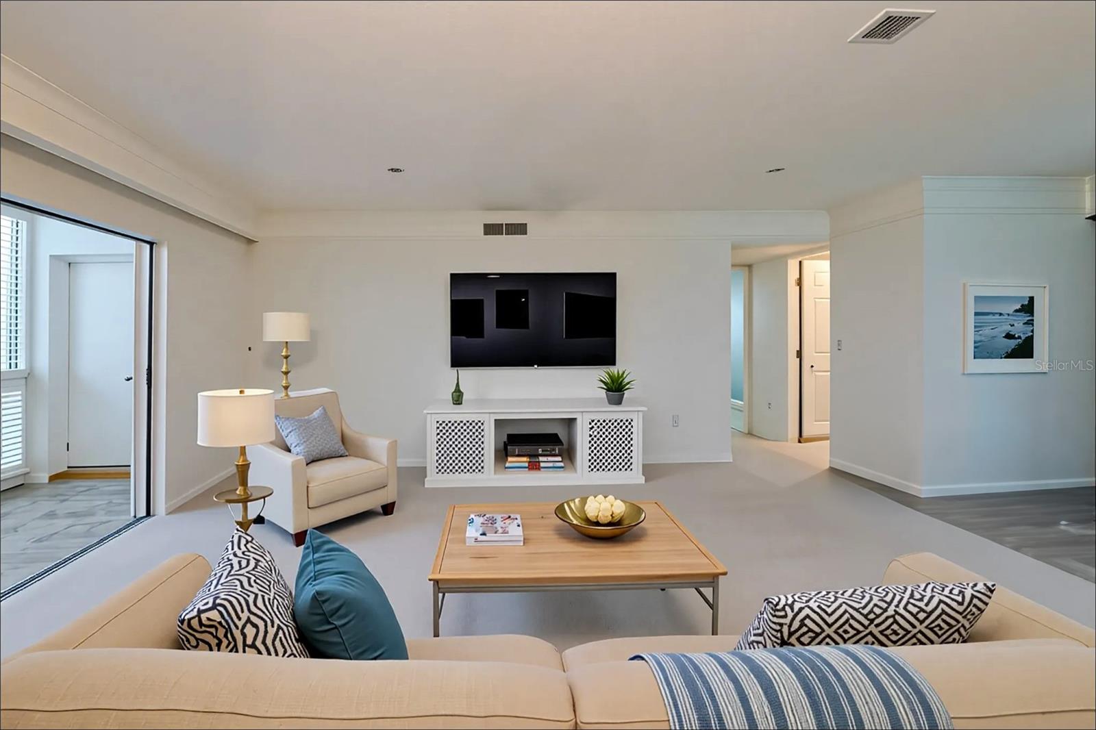 IRONWOOD TENTH - Residential