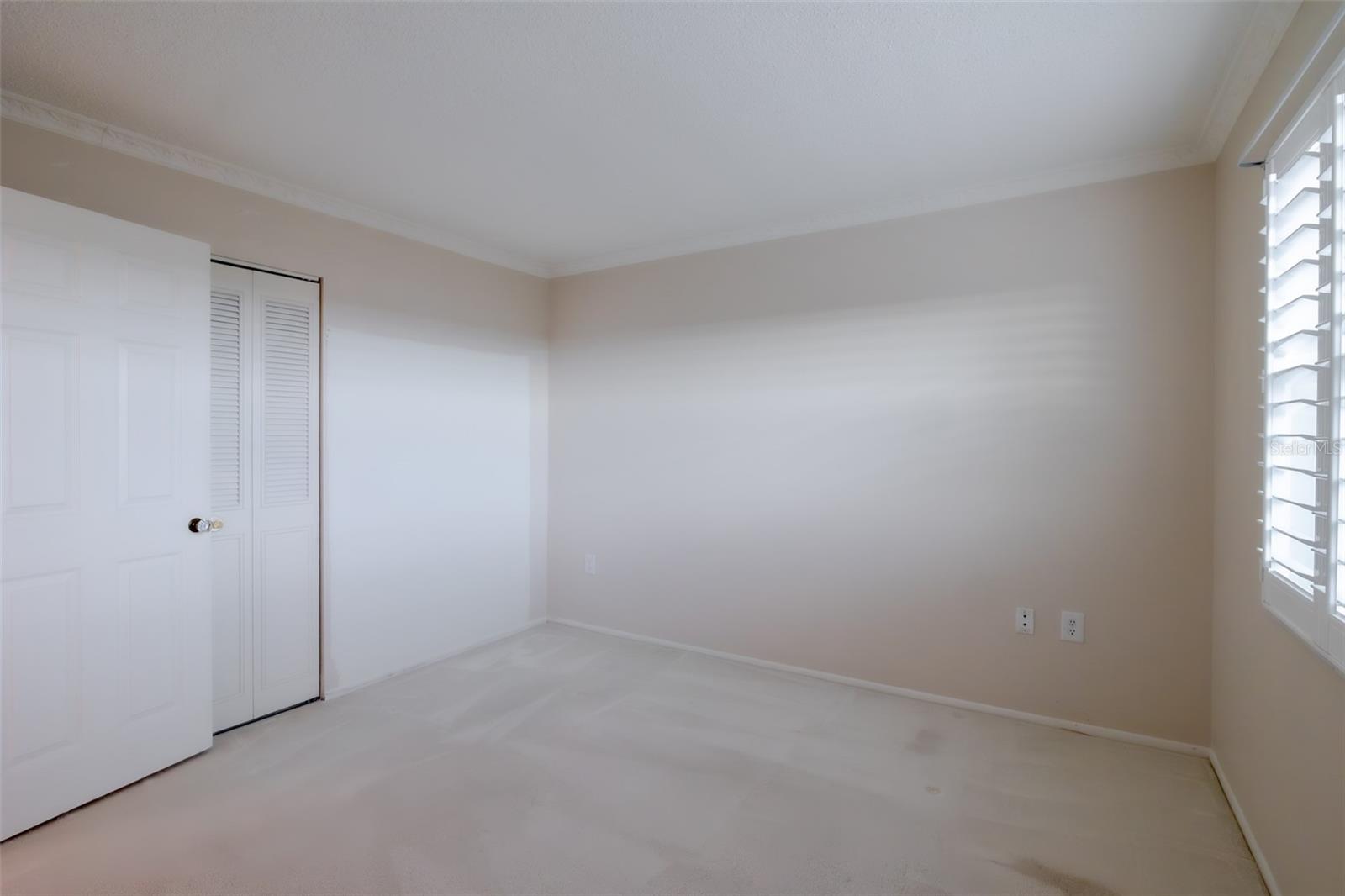 IRONWOOD TENTH - Residential