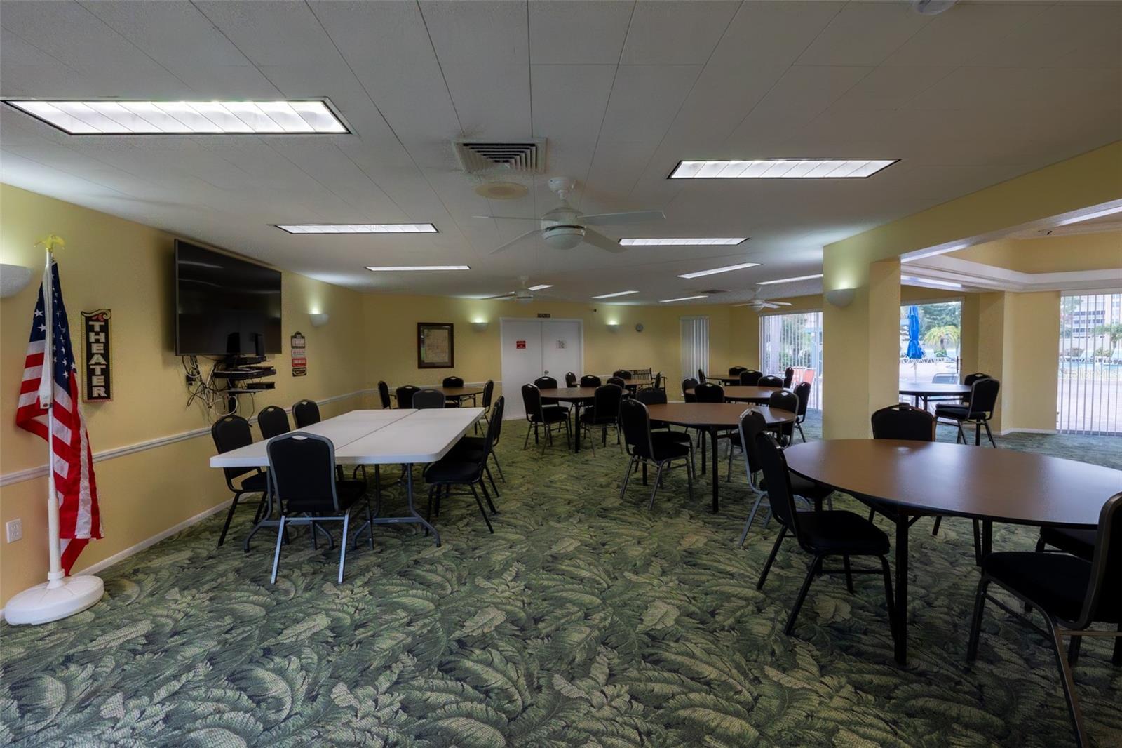 IRONWOOD TENTH - Residential