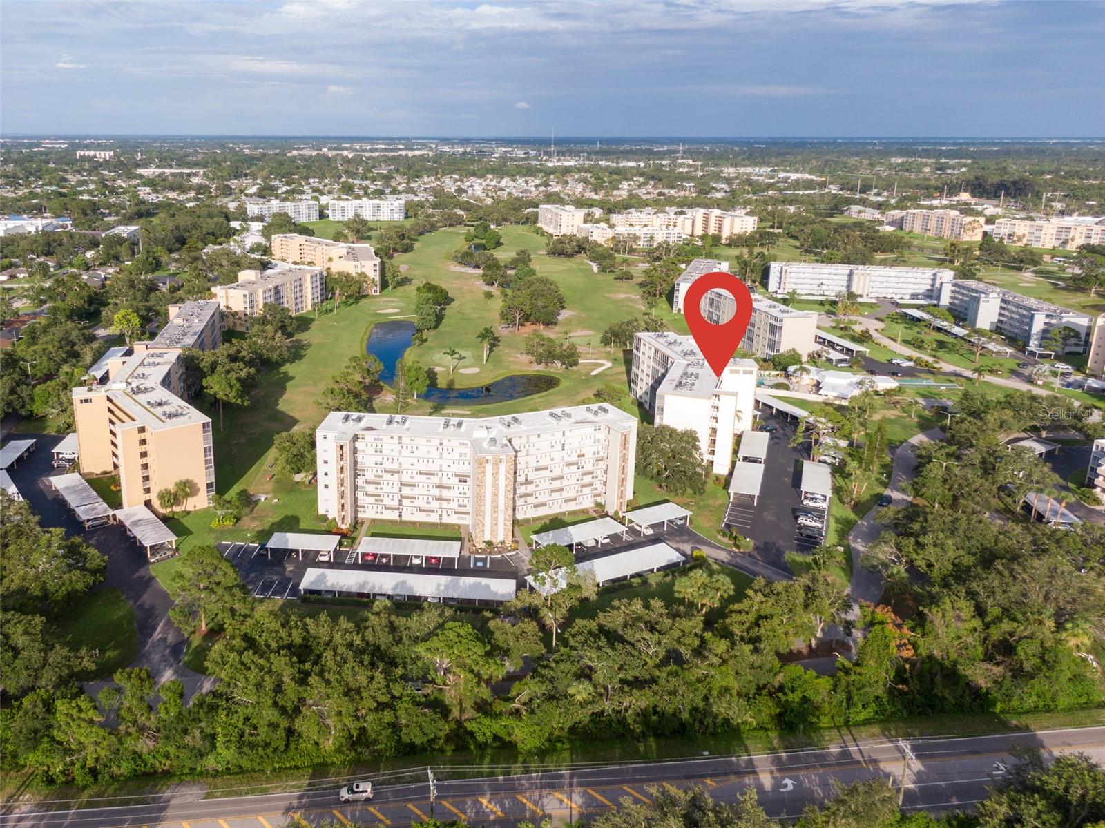 IRONWOOD TENTH - Residential