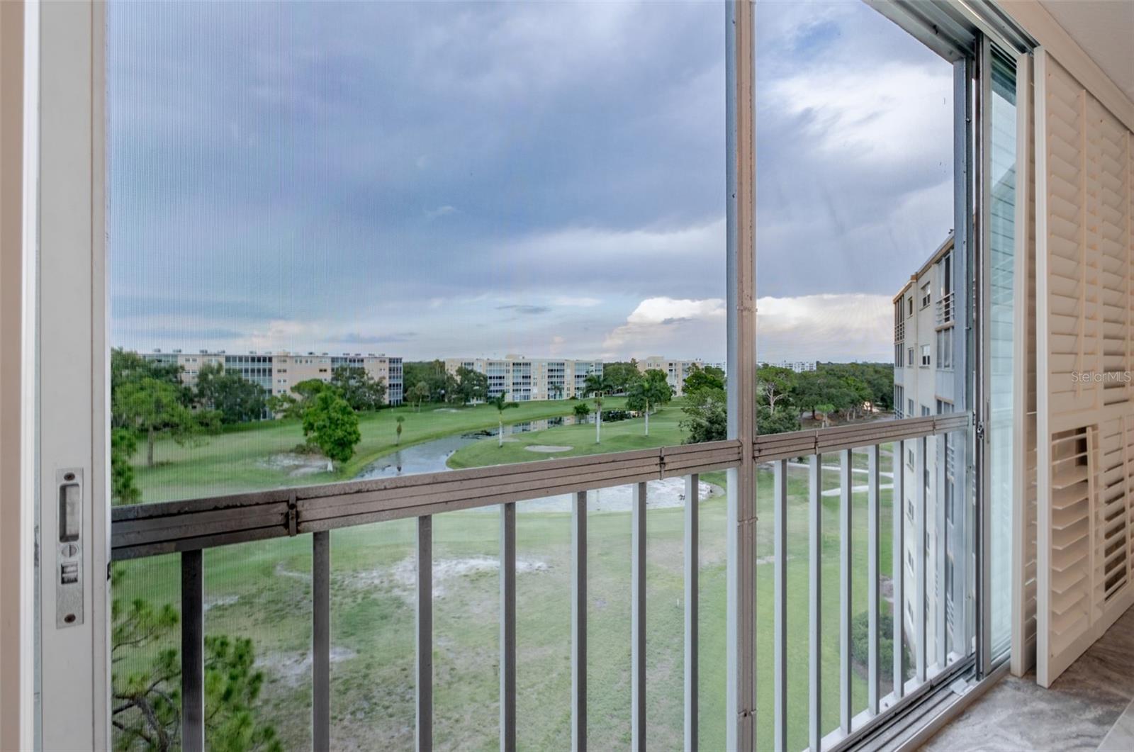 IRONWOOD TENTH - Residential