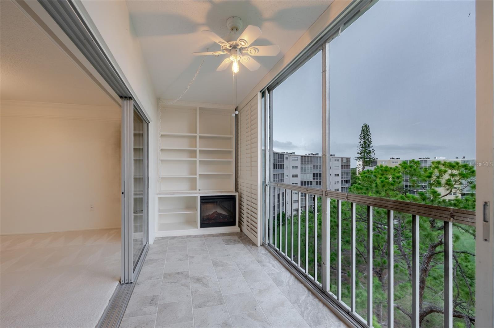 IRONWOOD TENTH - Residential