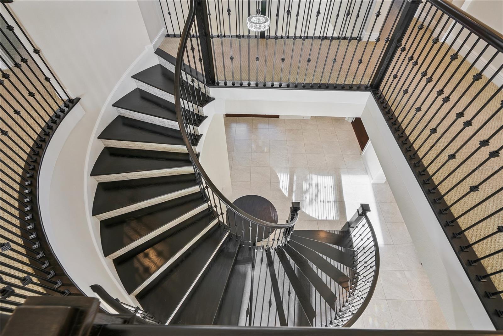 ENCLAVE AT VILLAGEWALK - Residential