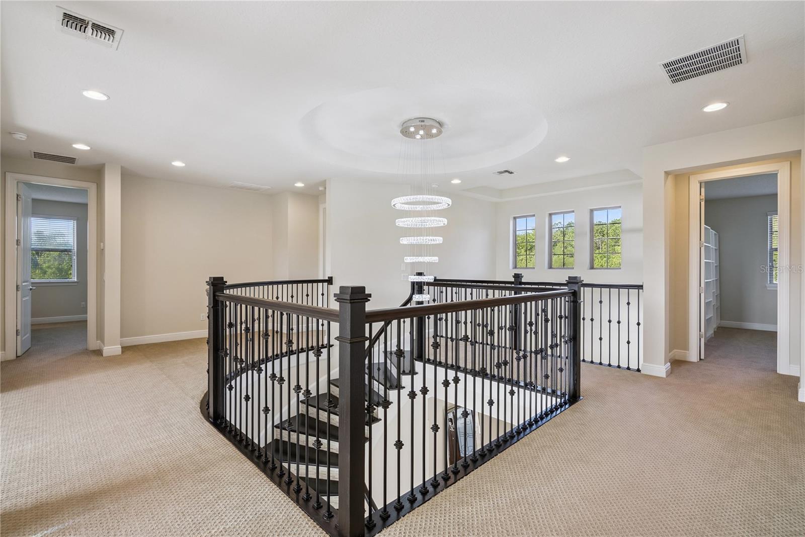 ENCLAVE AT VILLAGEWALK - Residential