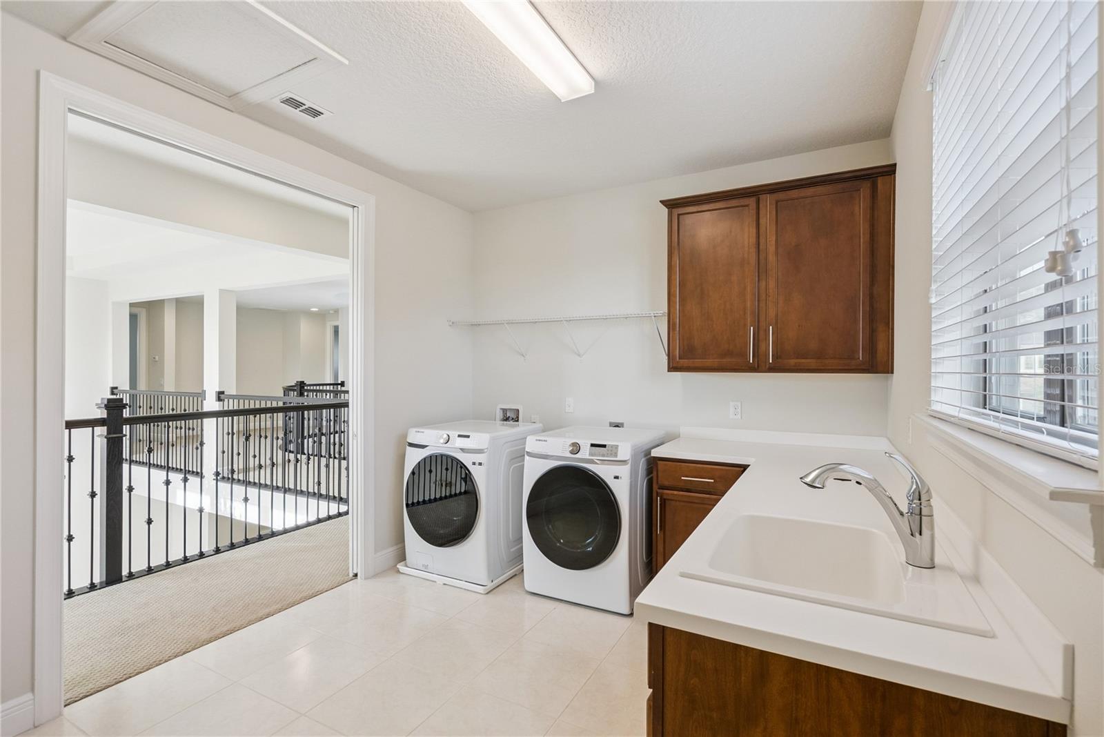 ENCLAVE AT VILLAGEWALK - Residential