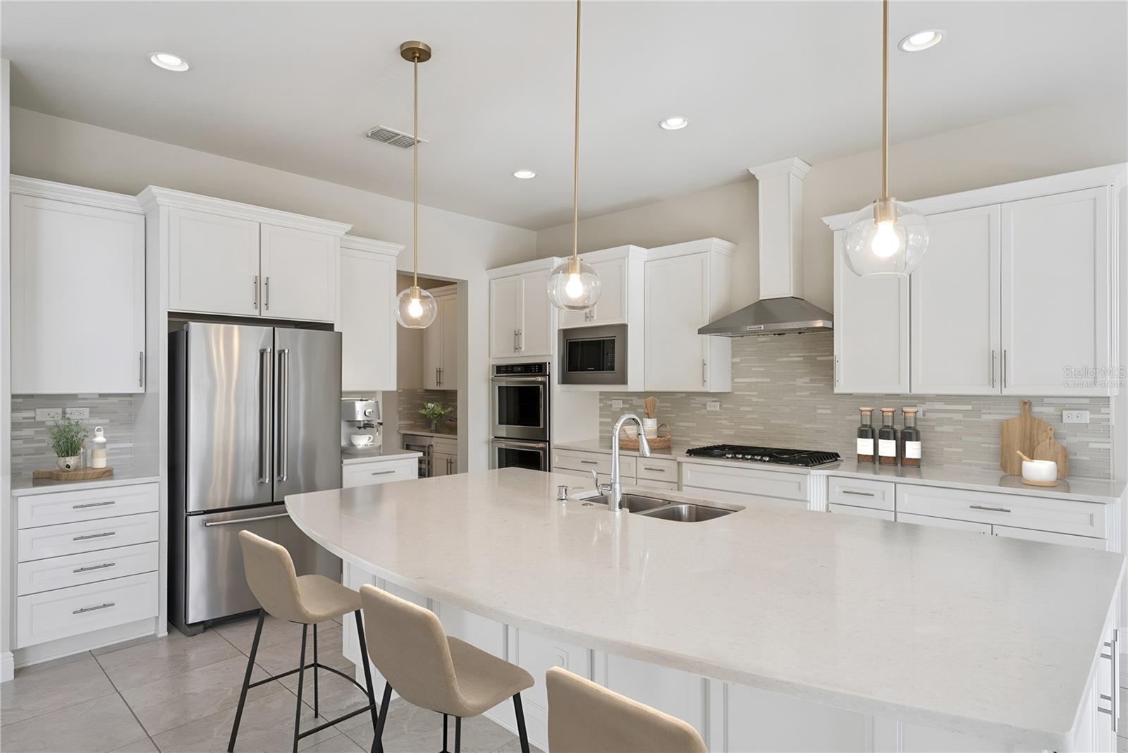 ENCLAVE AT VILLAGEWALK - Residential