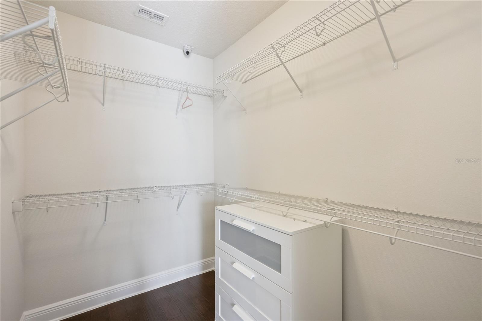 ENCLAVE AT VILLAGEWALK - Residential