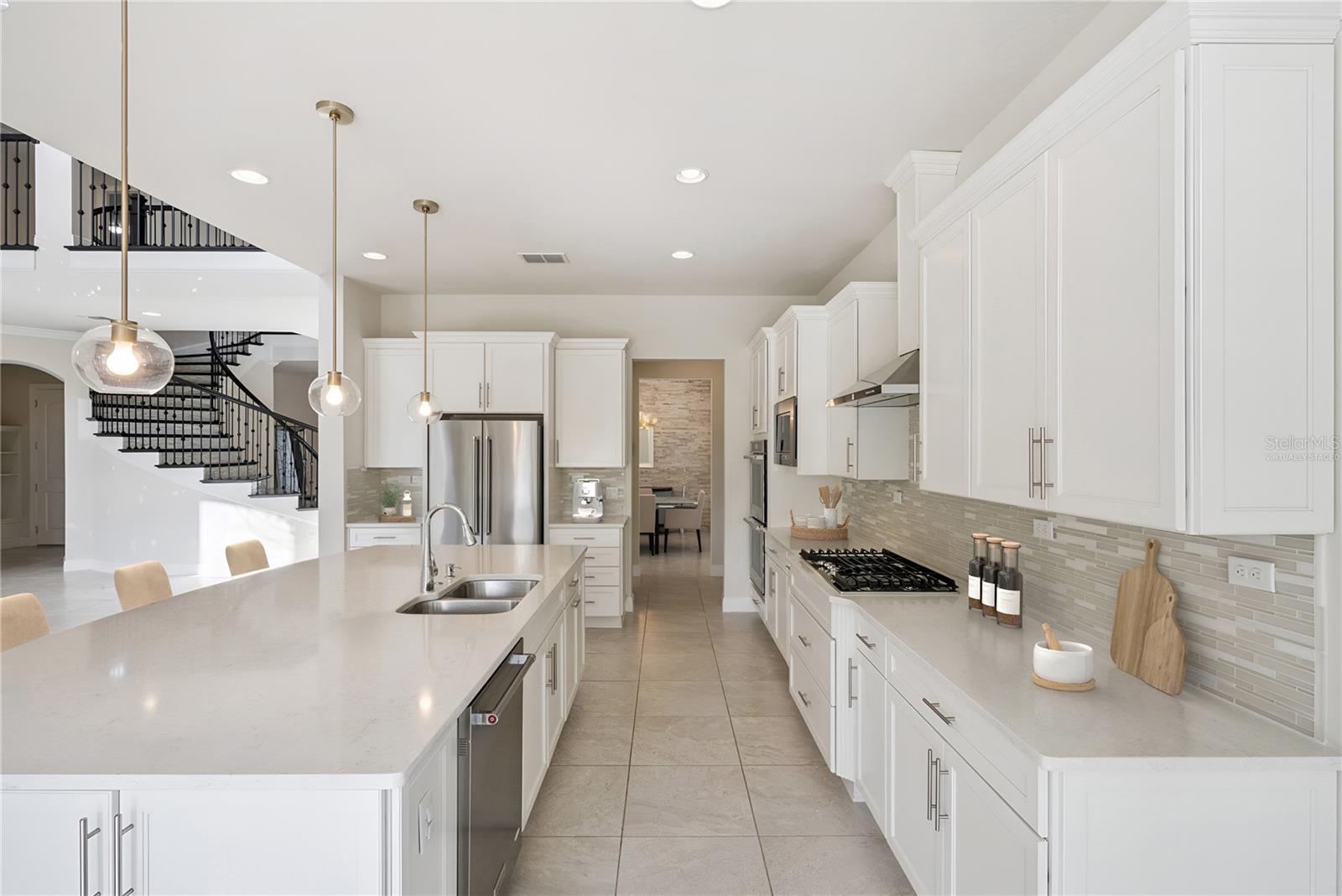 ENCLAVE AT VILLAGEWALK - Residential