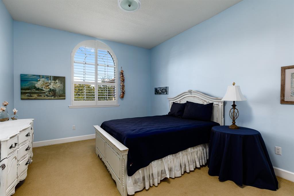 WATERFORD ESTS - Residential