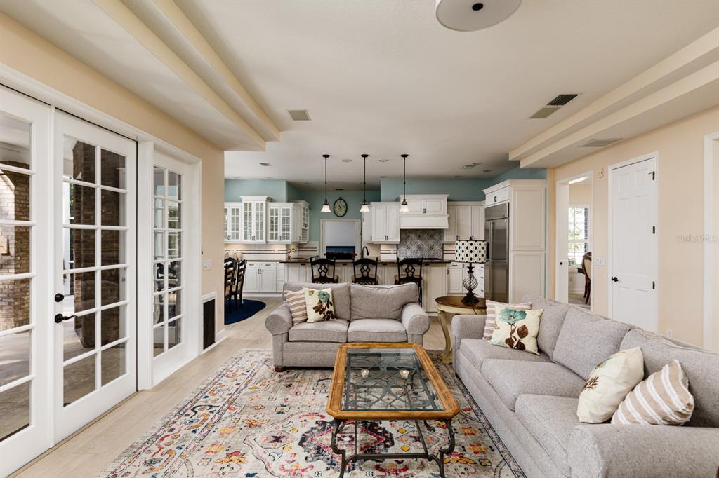 WATERFORD ESTS - Residential