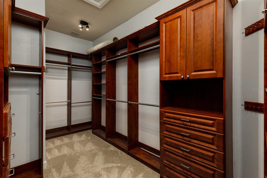 WATERFORD ESTS - Residential