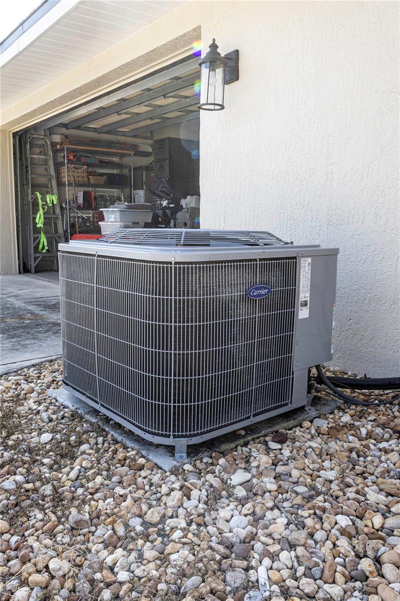 FAIRWAYS AT ROLLING HILLS FIRST ADD - Residential