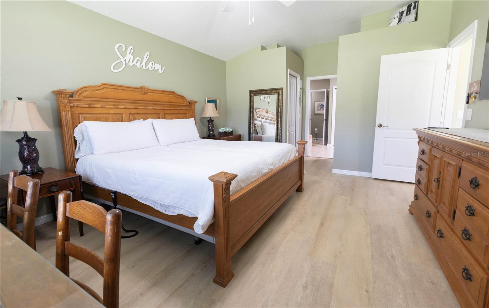 FAIRWAYS AT ROLLING HILLS FIRST ADD - Residential