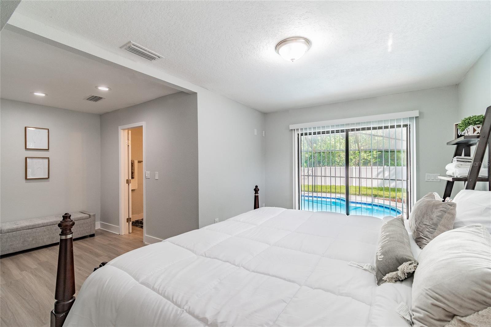 CARROLLWOOD MEADOWS UNIT XI - Residential Lease