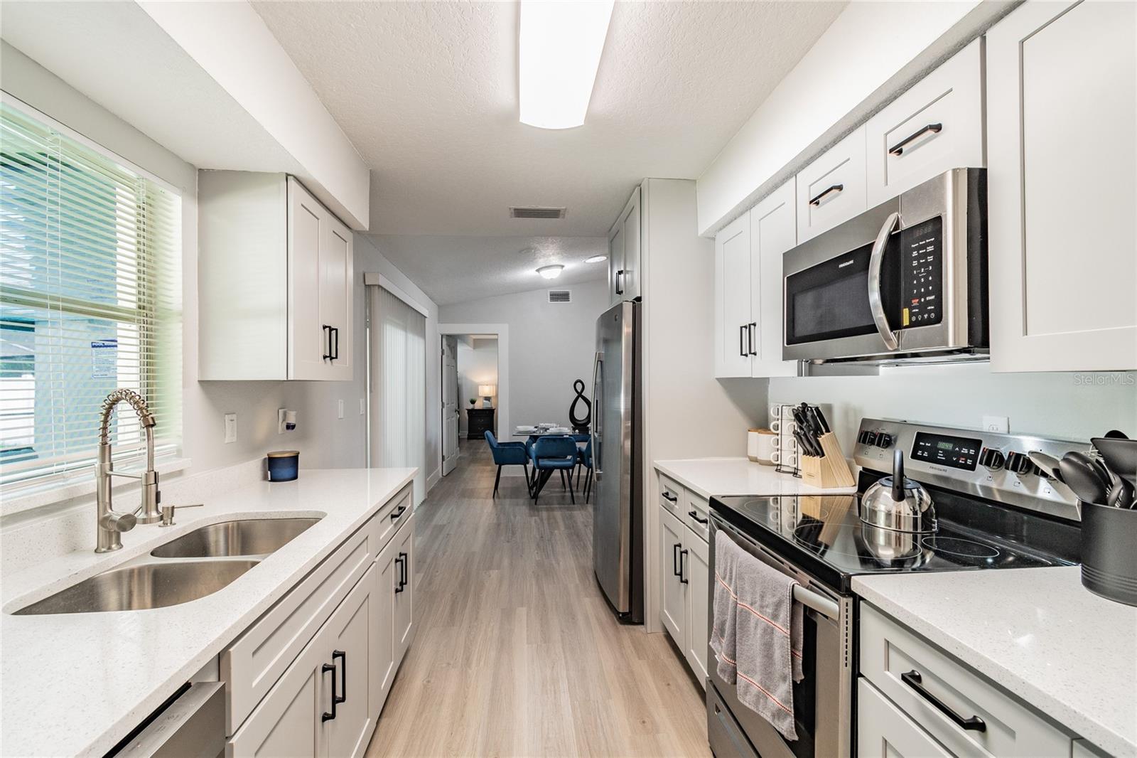 CARROLLWOOD MEADOWS UNIT XI - Residential Lease