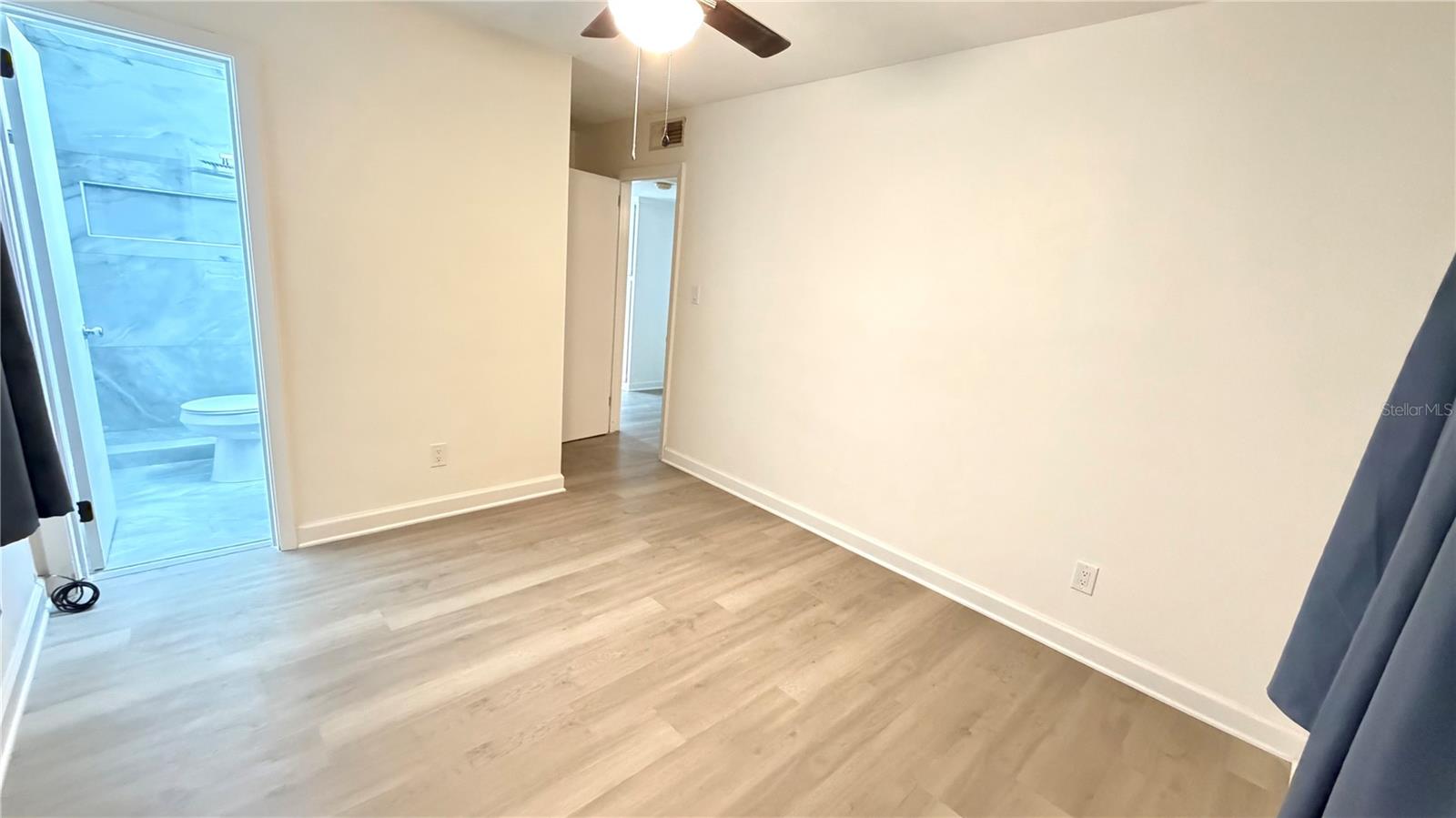 ENGELWOOD PARK - Residential Lease