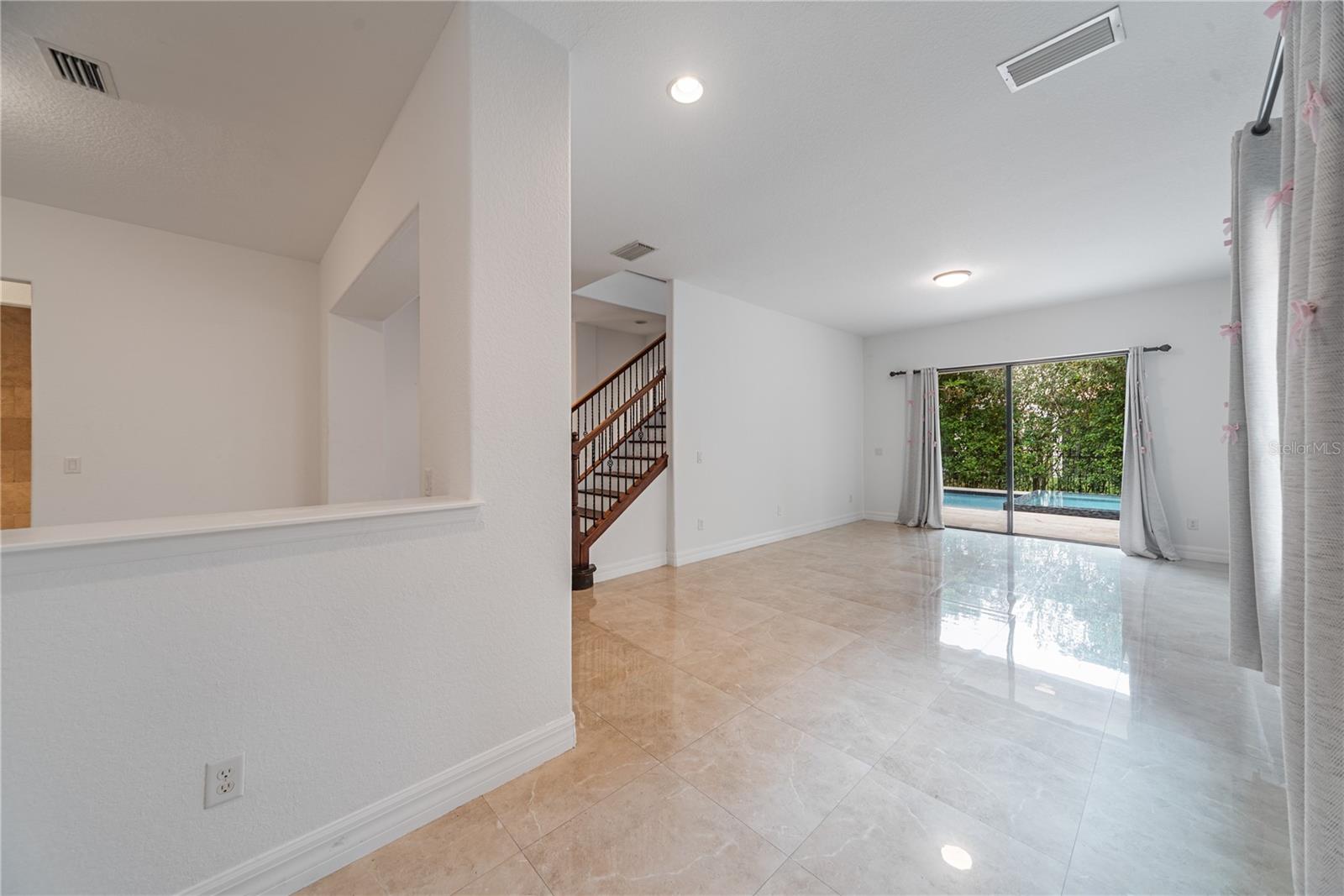 EAGLE CRK VILLAGE G PH 1 - Residential