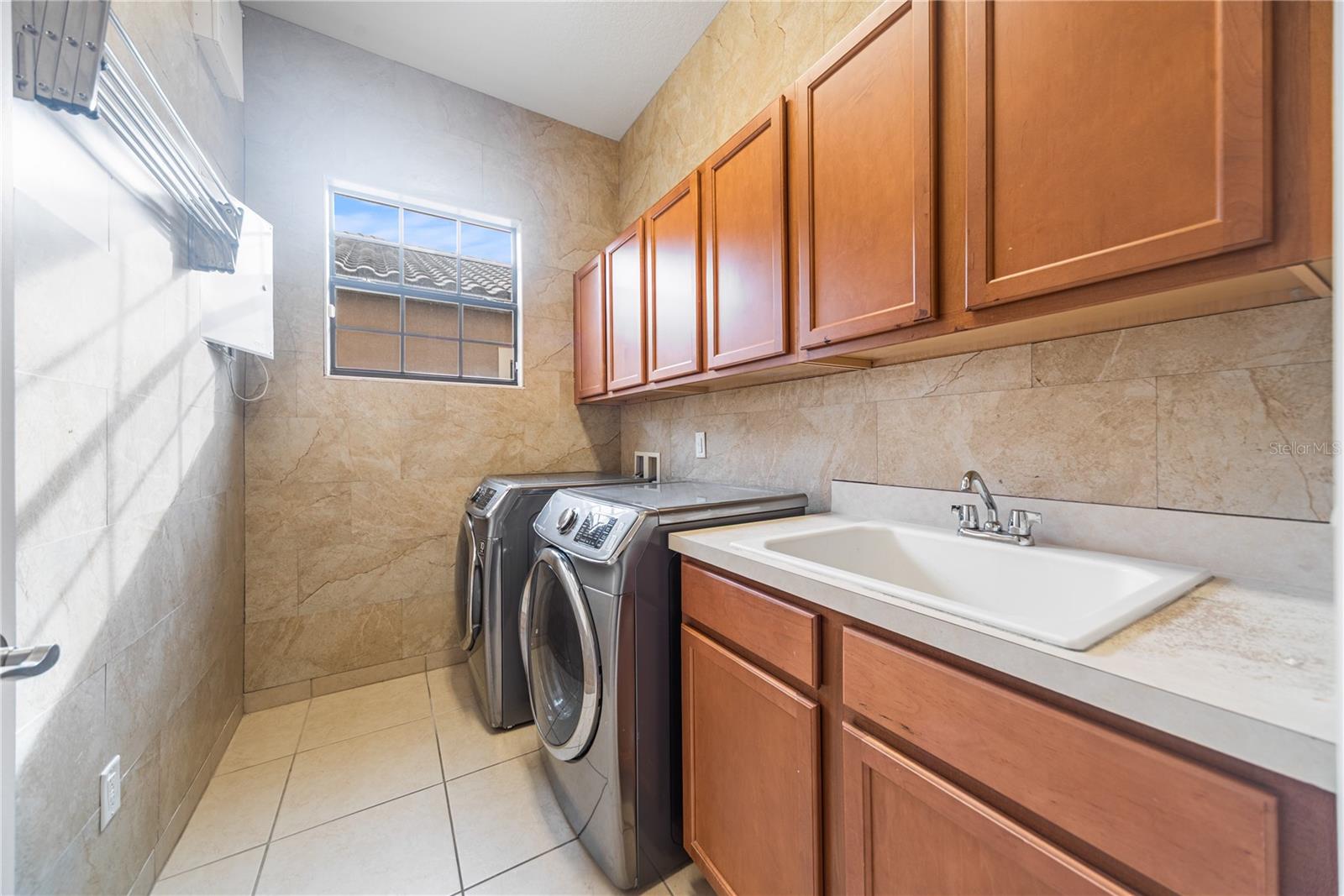 EAGLE CRK VILLAGE G PH 1 - Residential