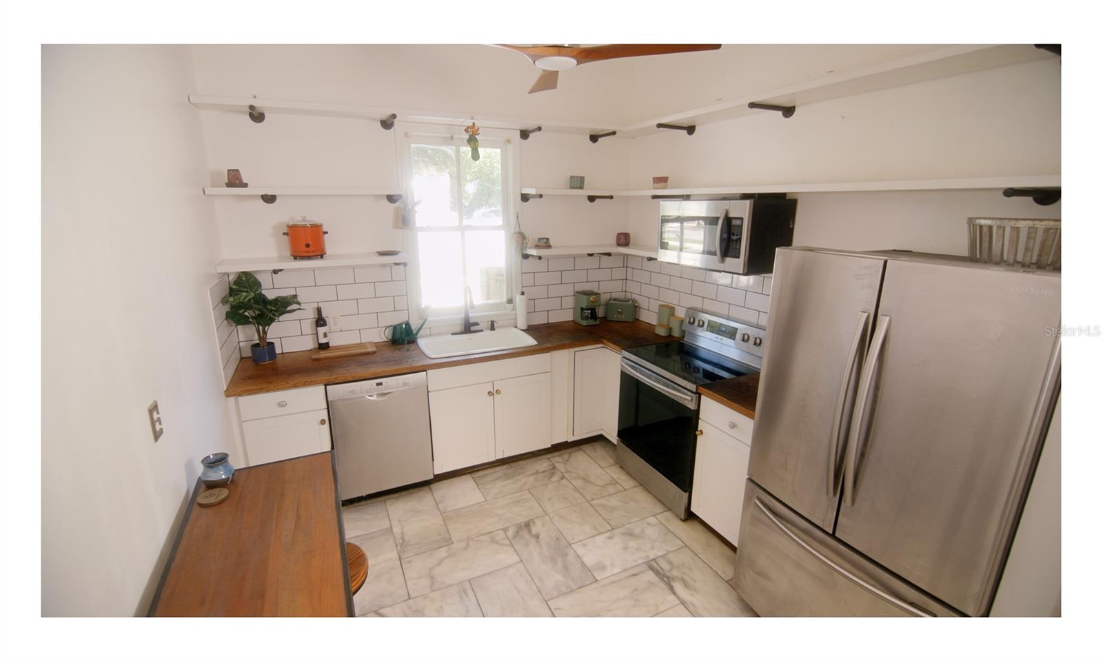 GROVE HEIGHTS - Residential Lease