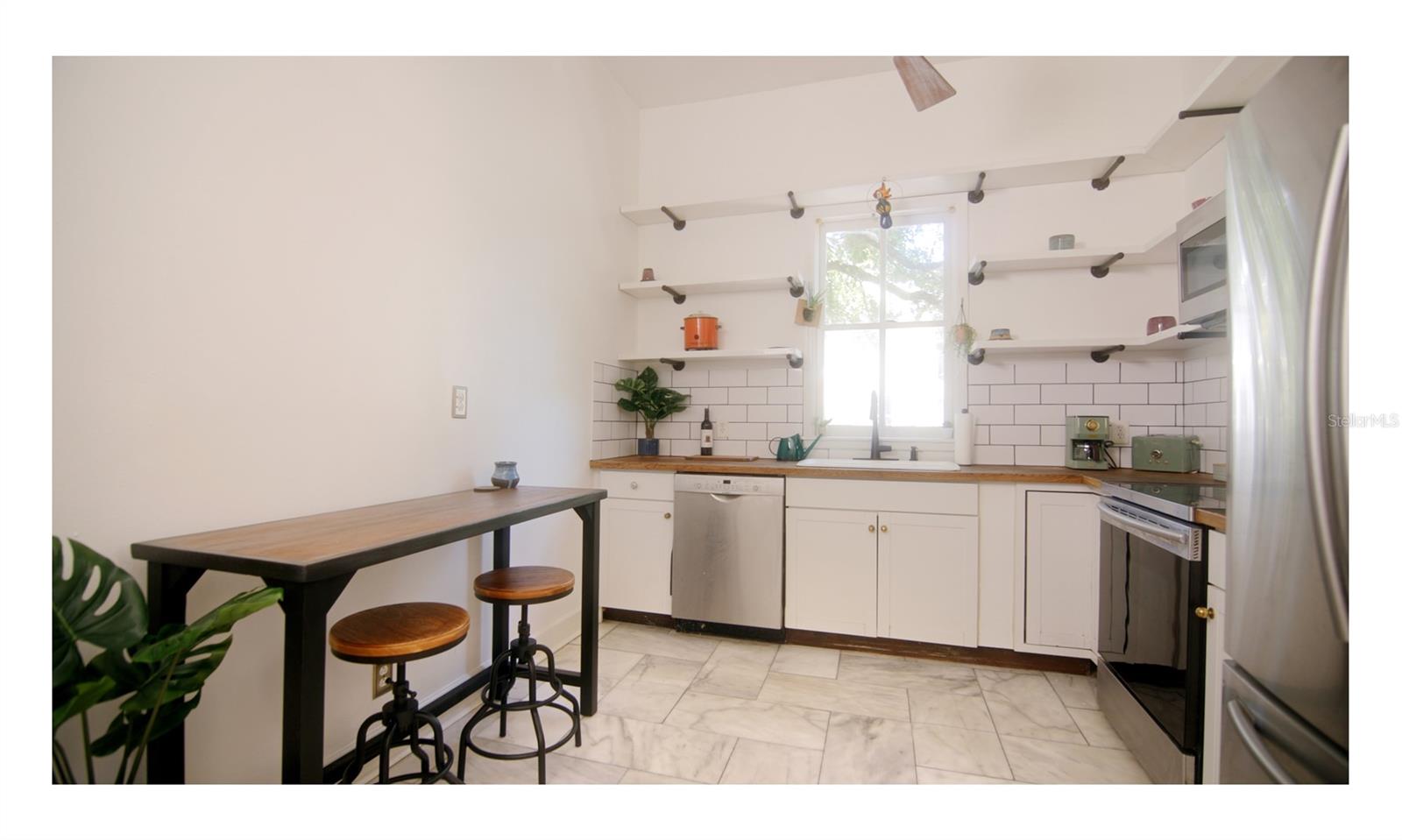 GROVE HEIGHTS - Residential Lease