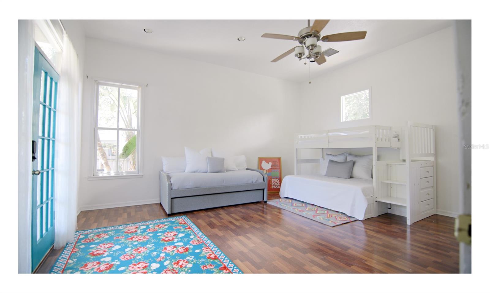 GROVE HEIGHTS - Residential Lease