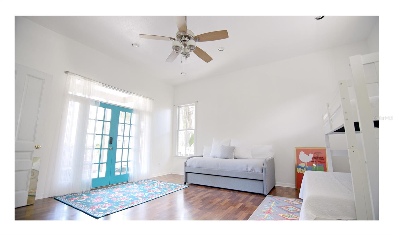 GROVE HEIGHTS - Residential Lease