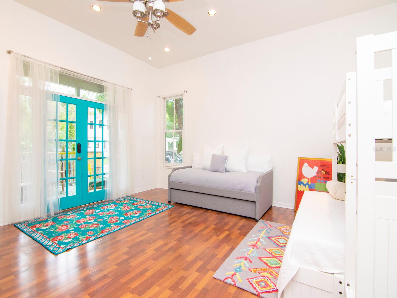 GROVE HEIGHTS - Residential Lease