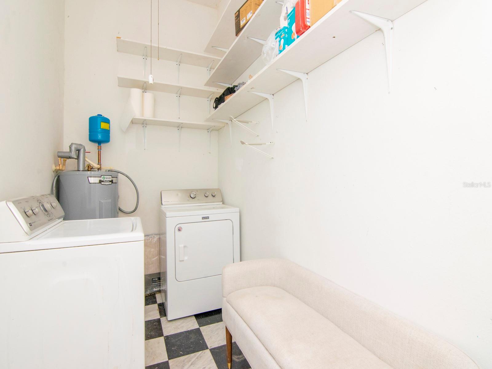 GROVE HEIGHTS - Residential Lease