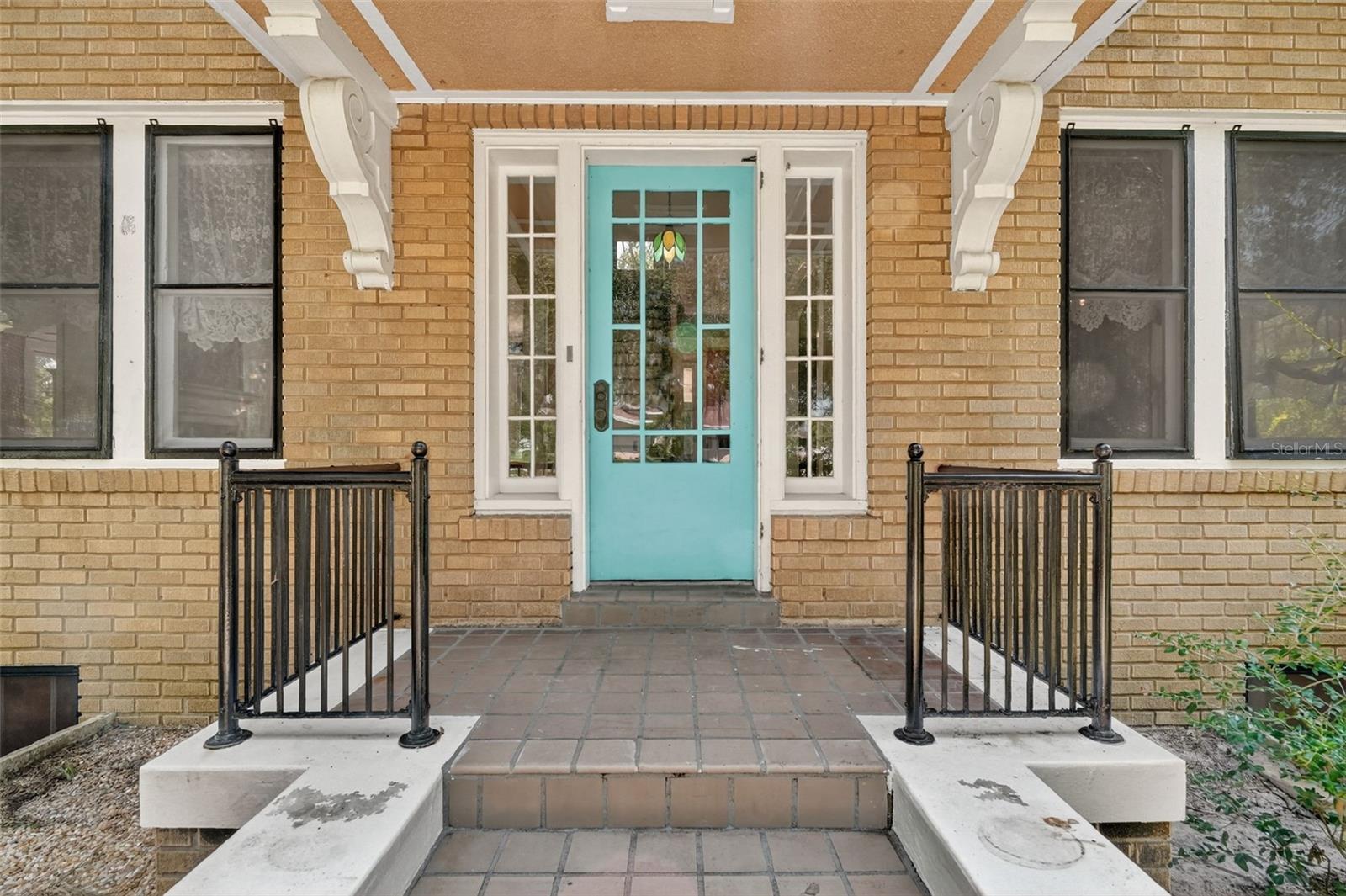 475 W MINNEHAHA AVENUE