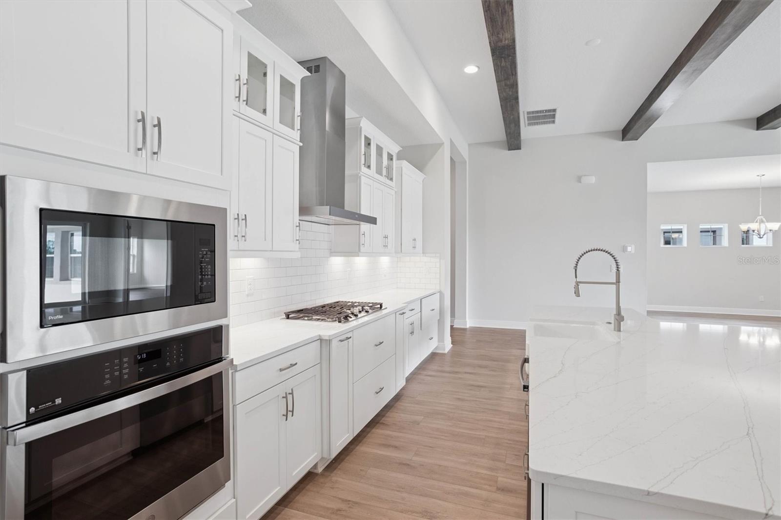 TWO RIVERS - Residential