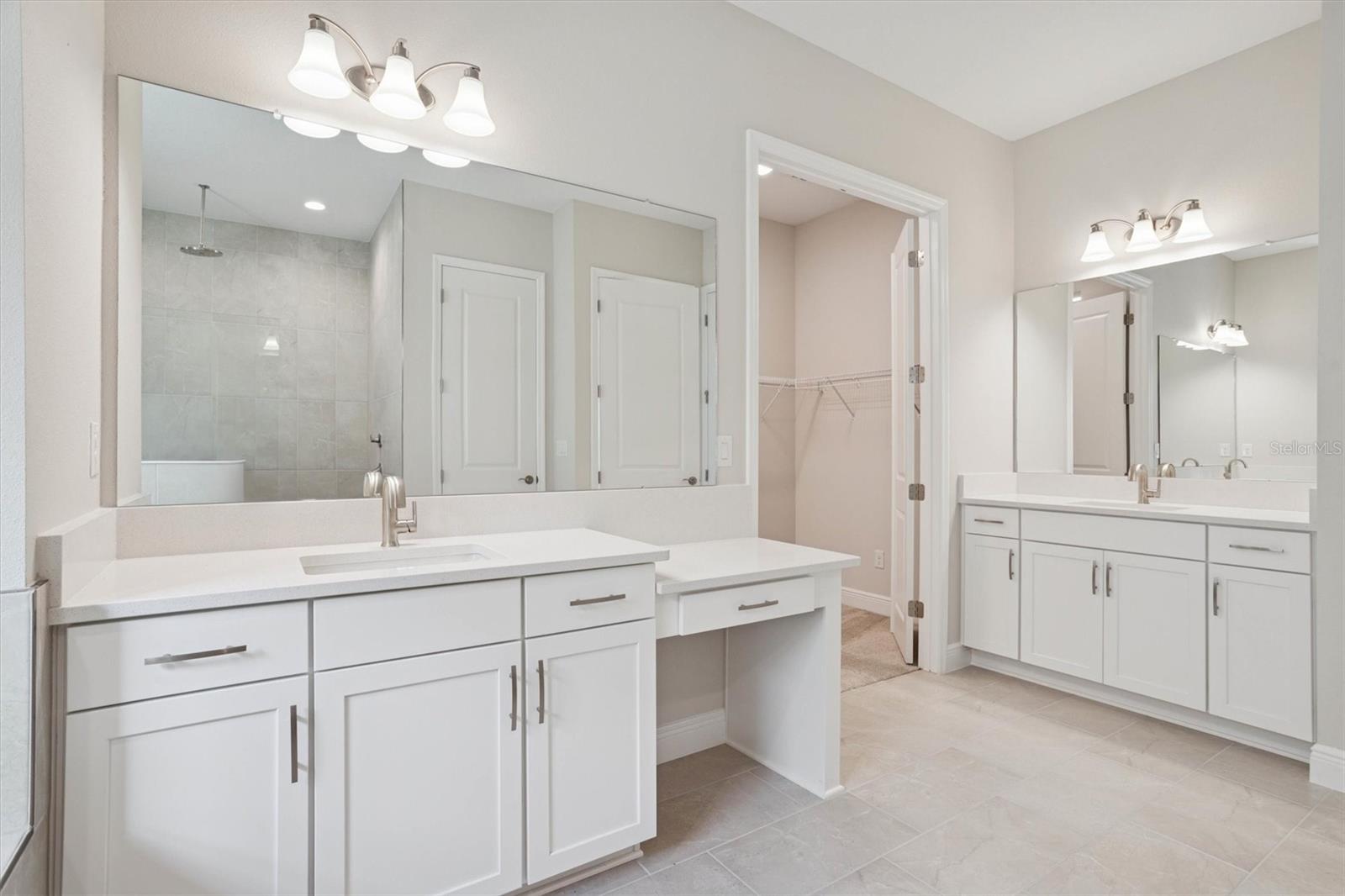 TWO RIVERS - Residential