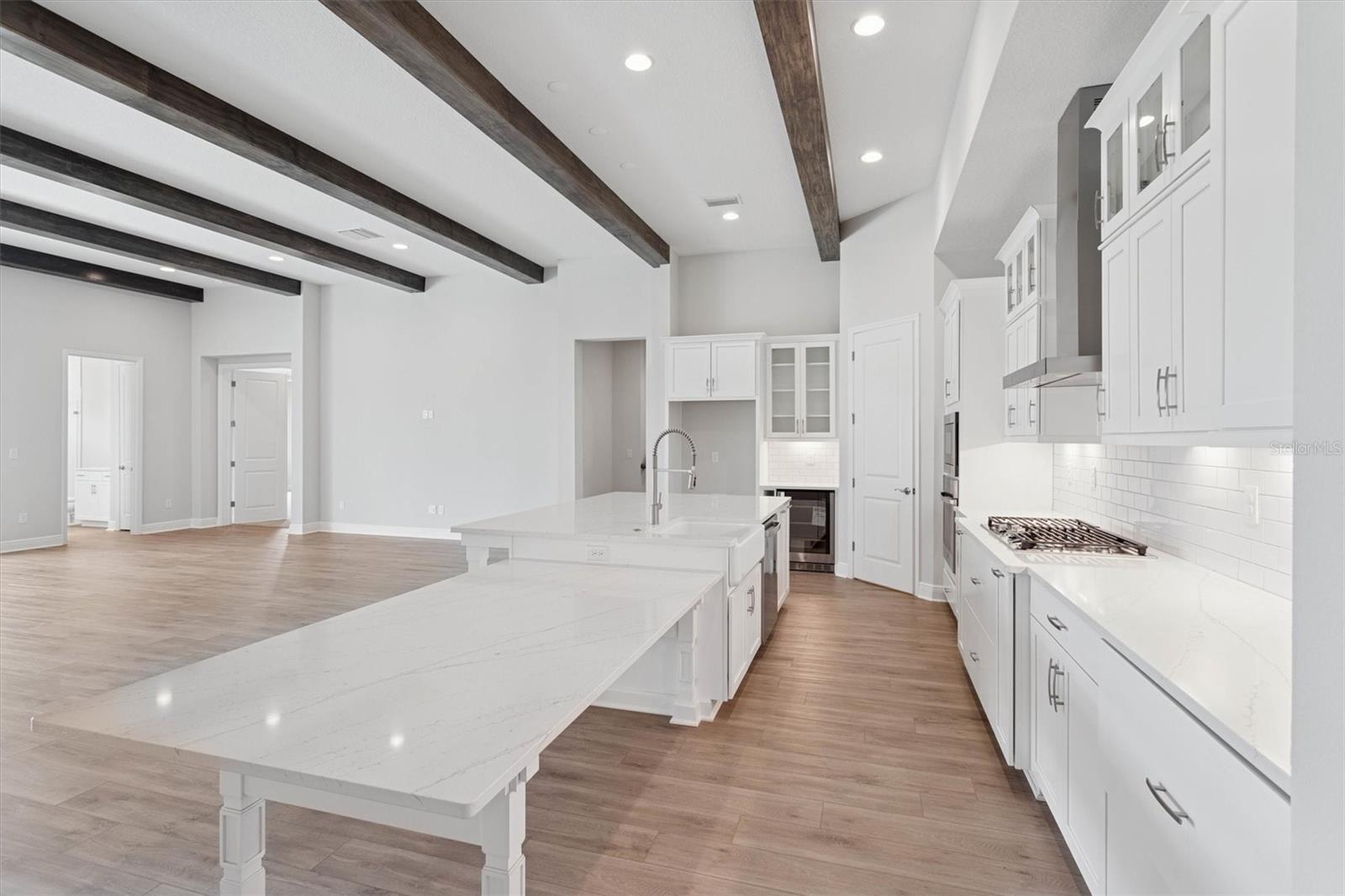 TWO RIVERS - Residential