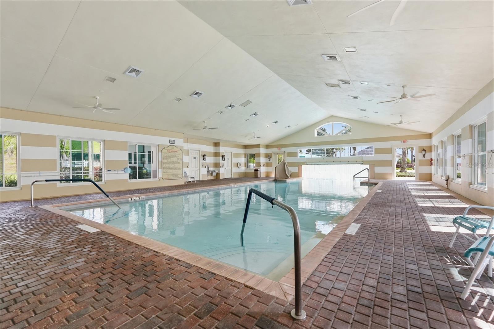 CLERMONT SUMMIT GREENS PH 02B LT 01 BEING - Residential