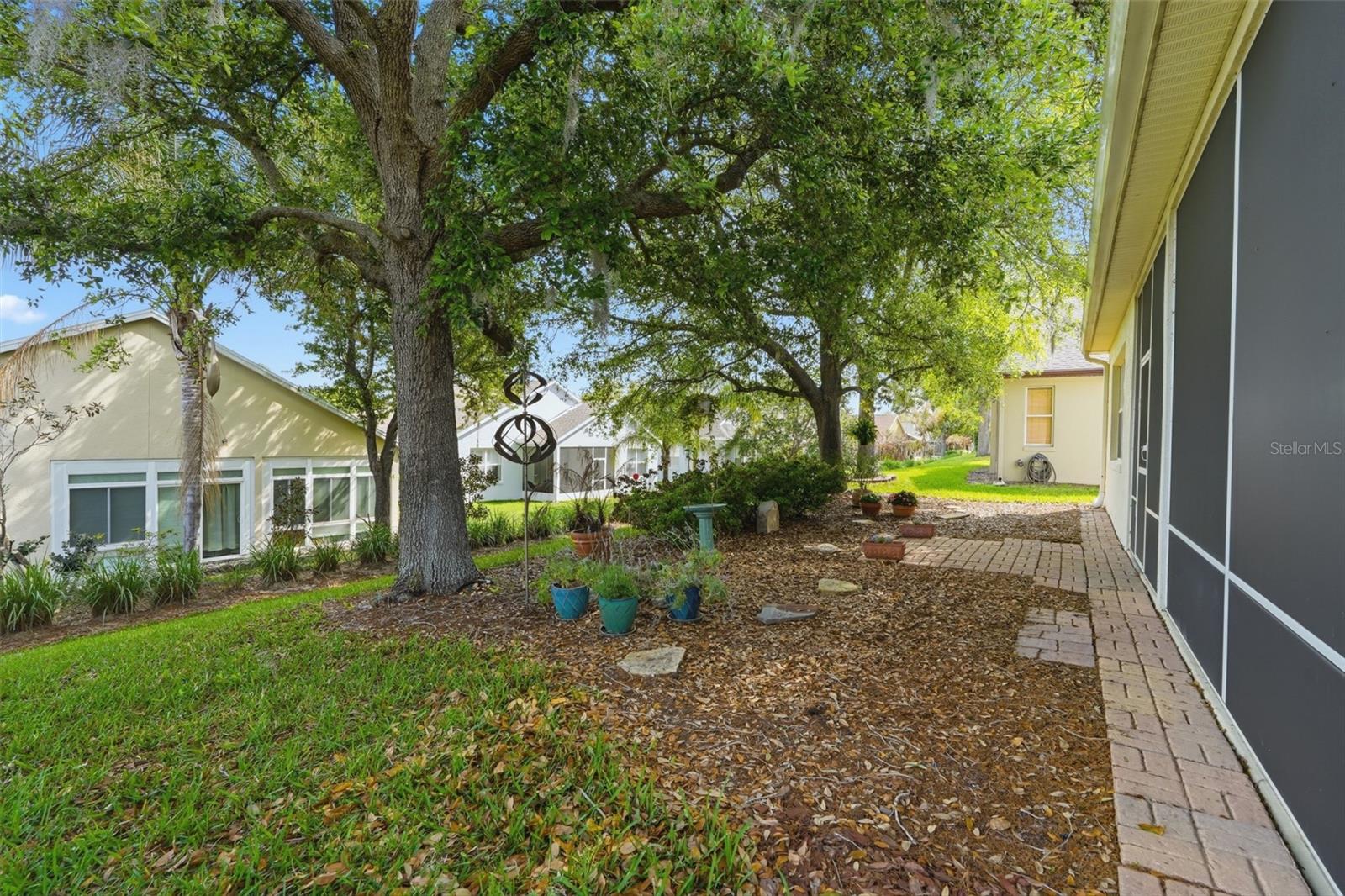 CLERMONT SUMMIT GREENS PH 02B LT 01 BEING - Residential