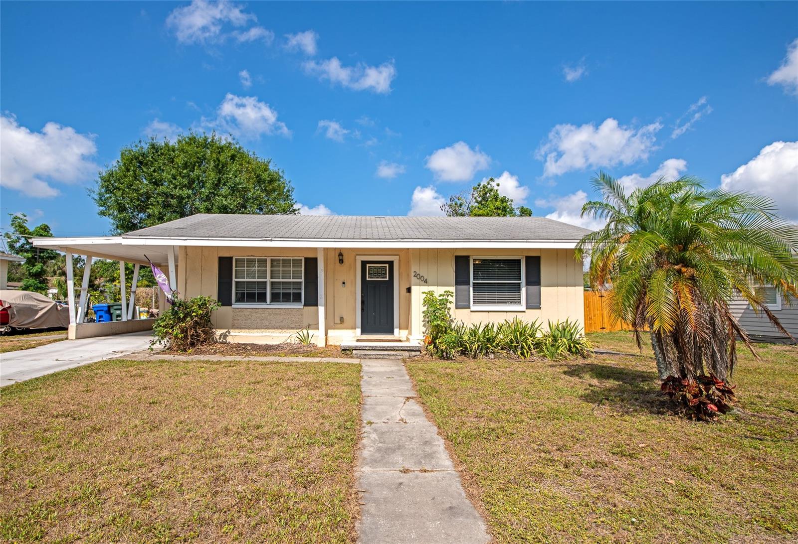 2004 19TH STREET W