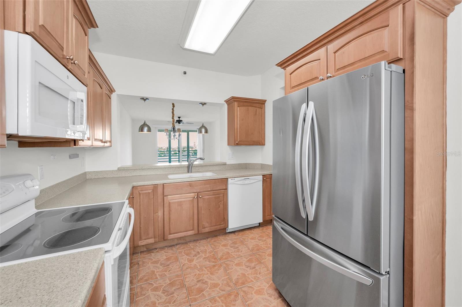 HARBOURSIDE CONDO - Residential