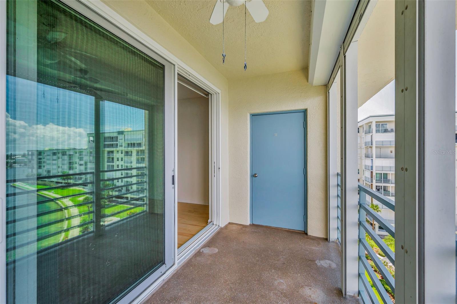 HARBOURSIDE CONDO - Residential