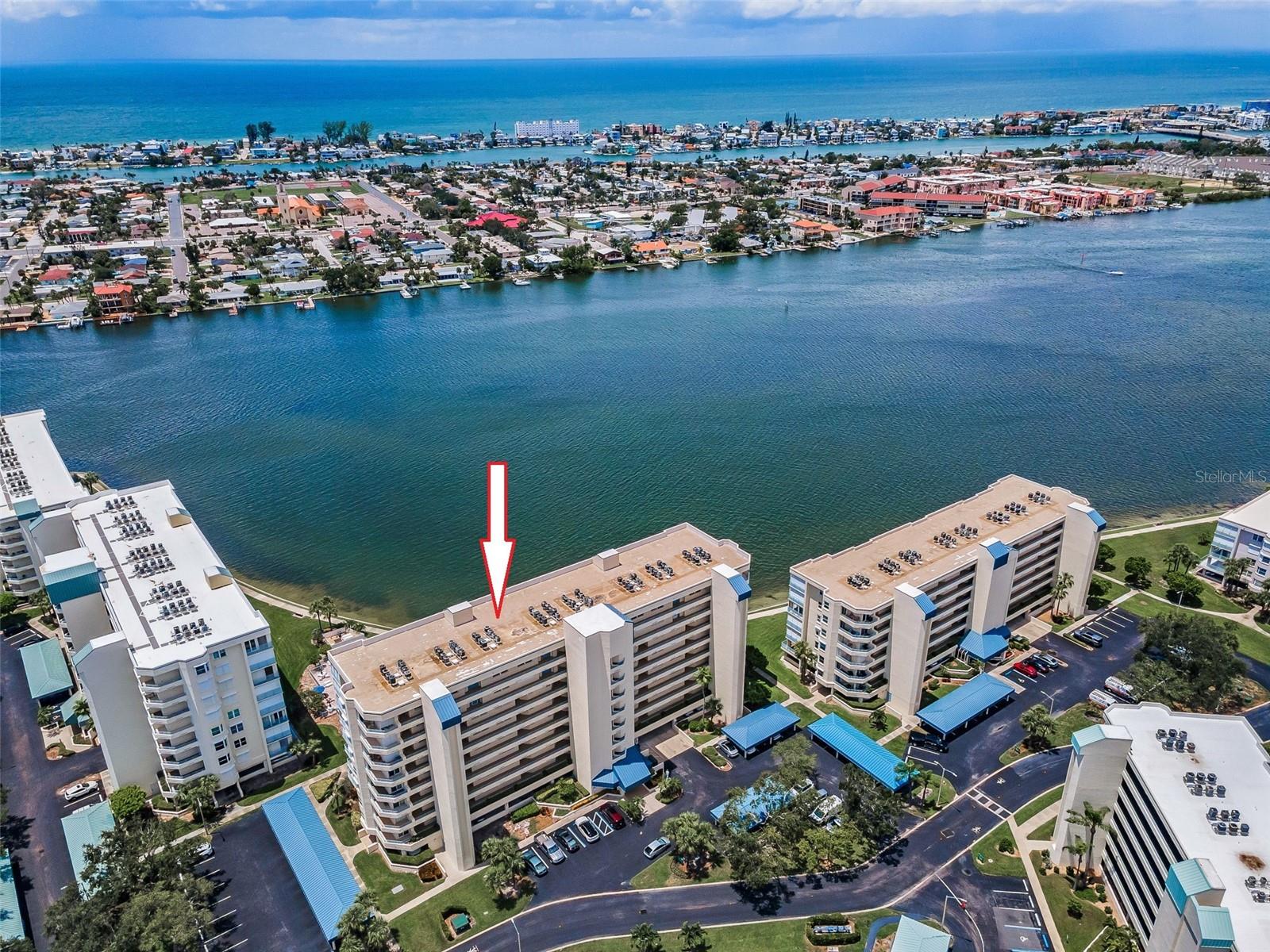 HARBOURSIDE CONDO - Residential