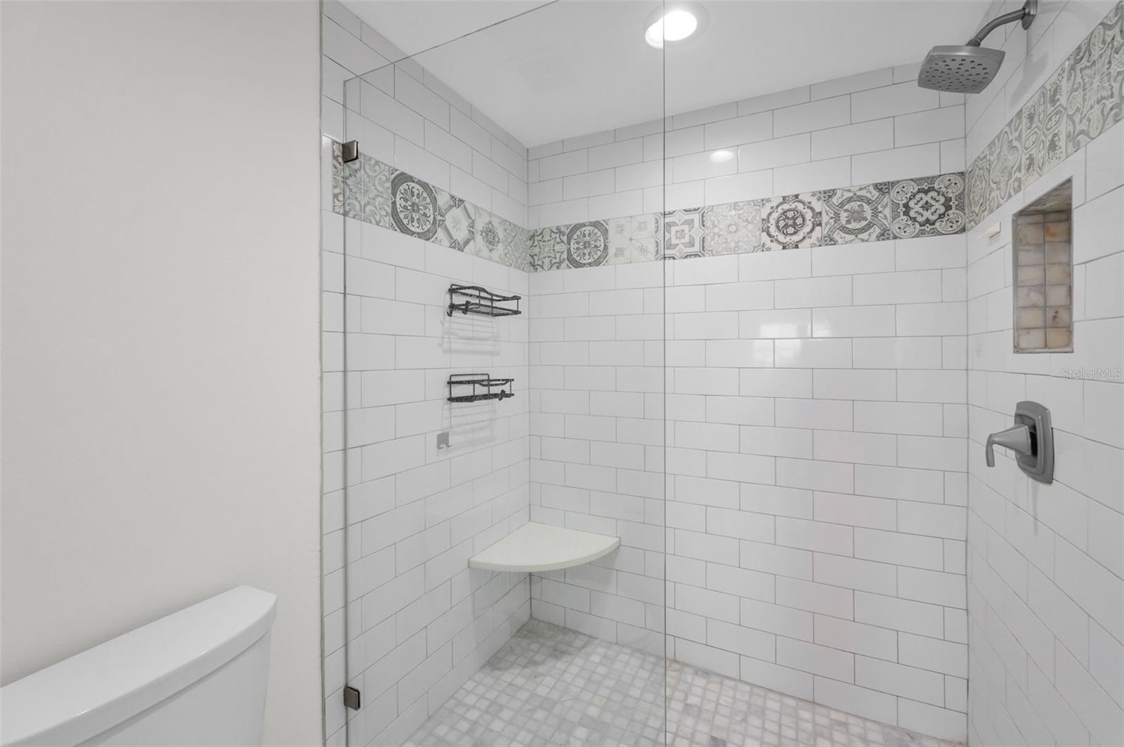 HARBOURSIDE CONDO - Residential