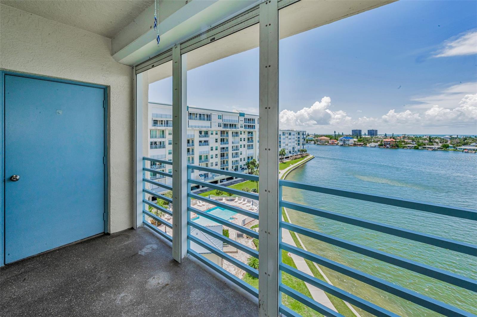 HARBOURSIDE CONDO - Residential