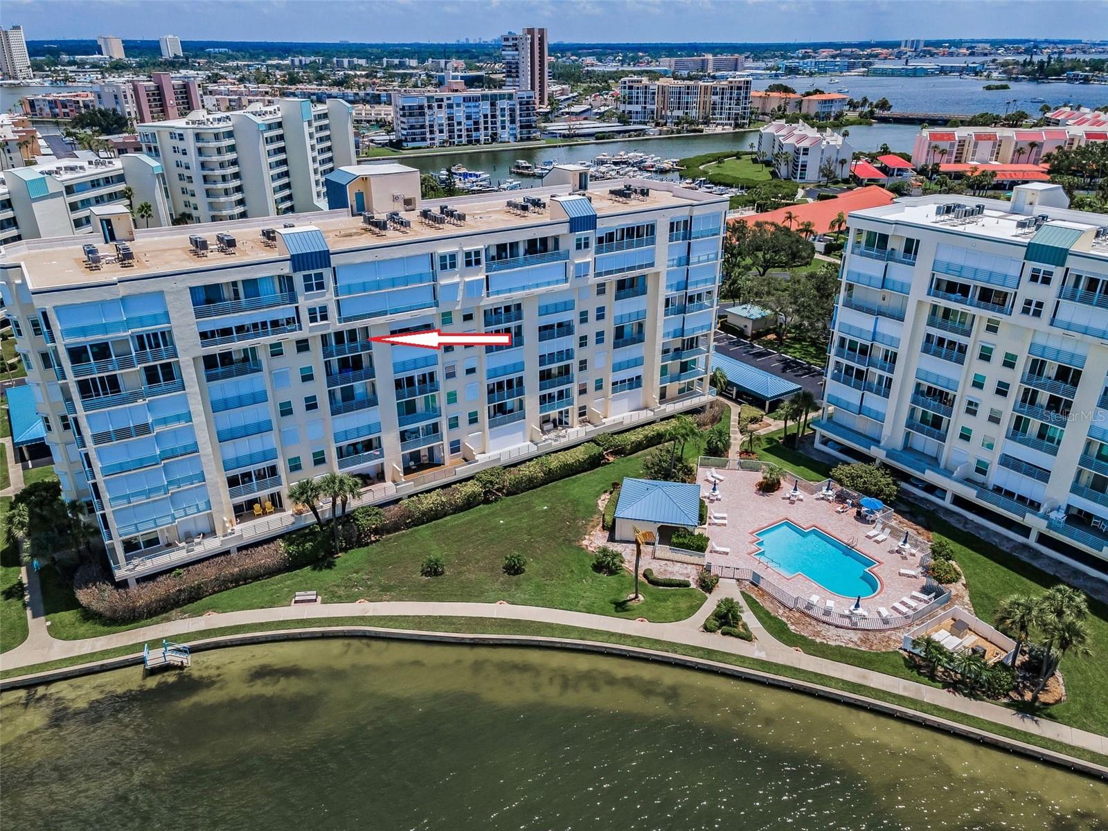 HARBOURSIDE CONDO - Residential