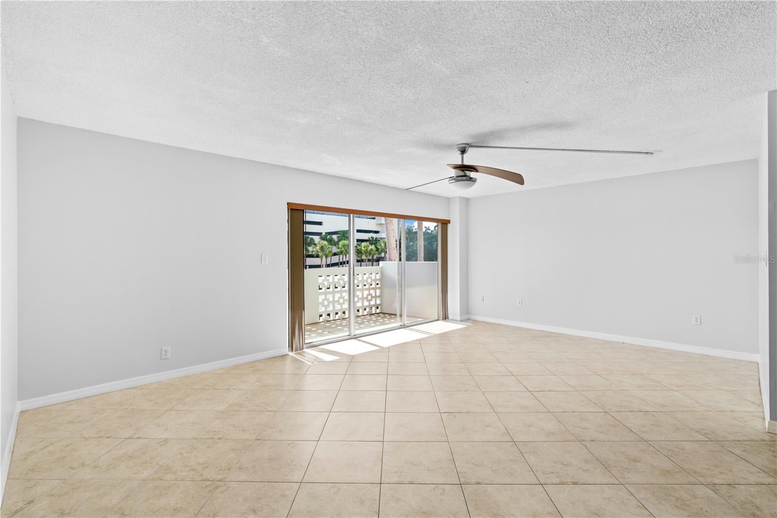 2401 BAYSHORE BOULEVARD 212