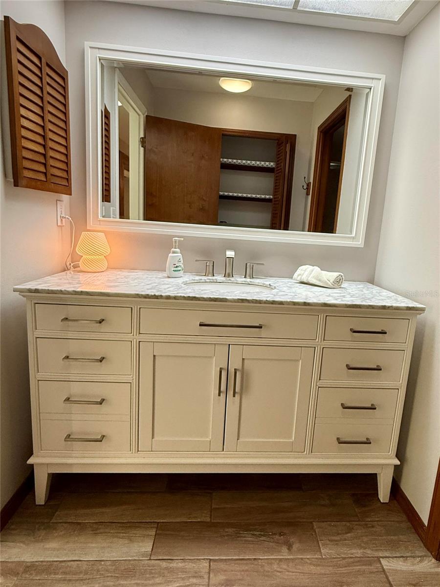 OAK GROVE PARK - Residential