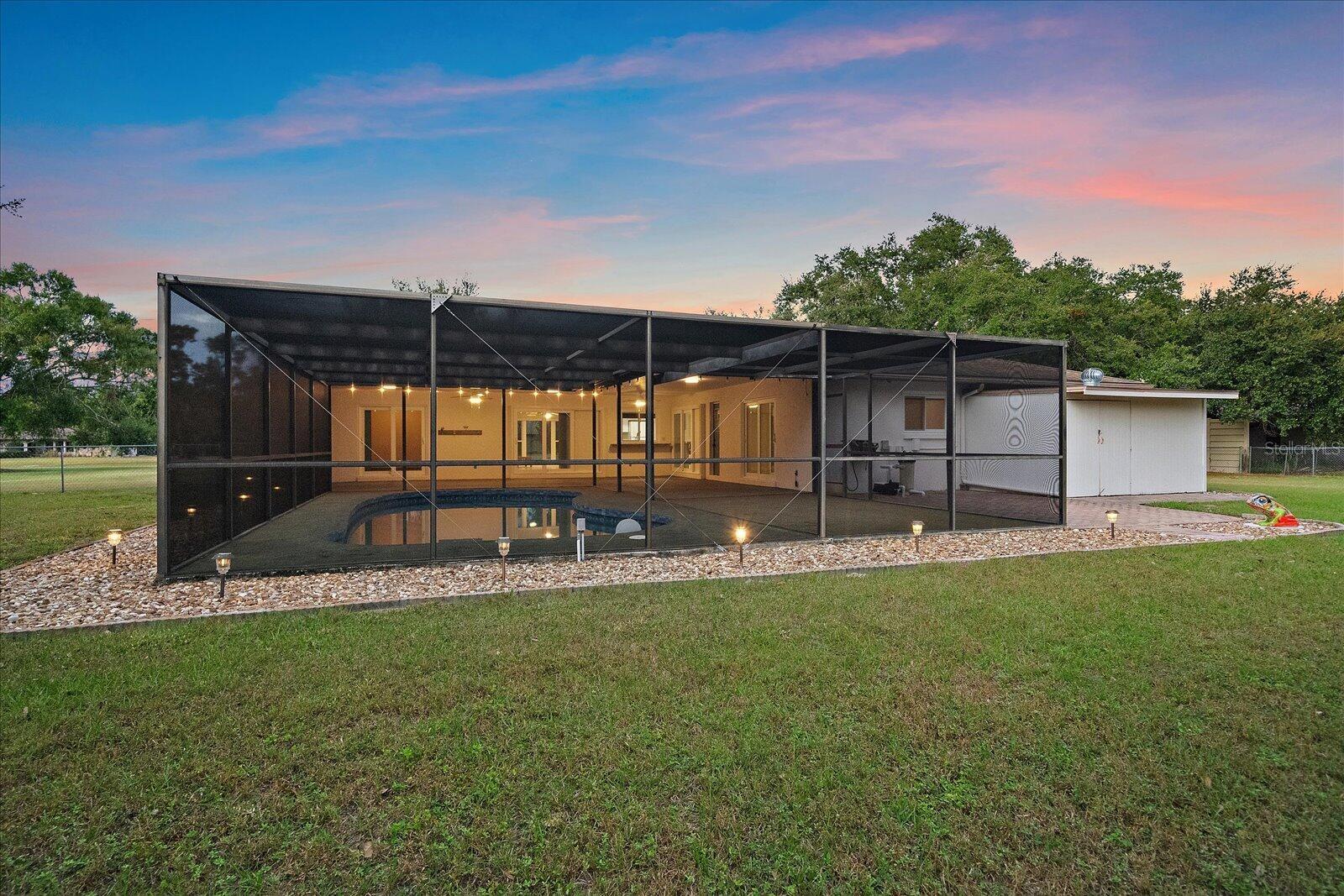 OAK GROVE PARK - Residential