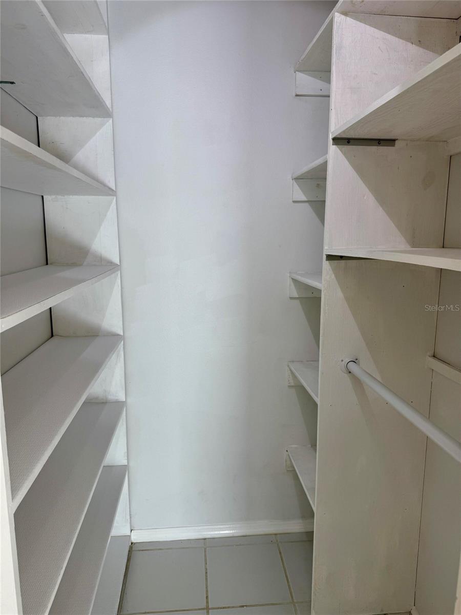 OAK GROVE PARK - Residential