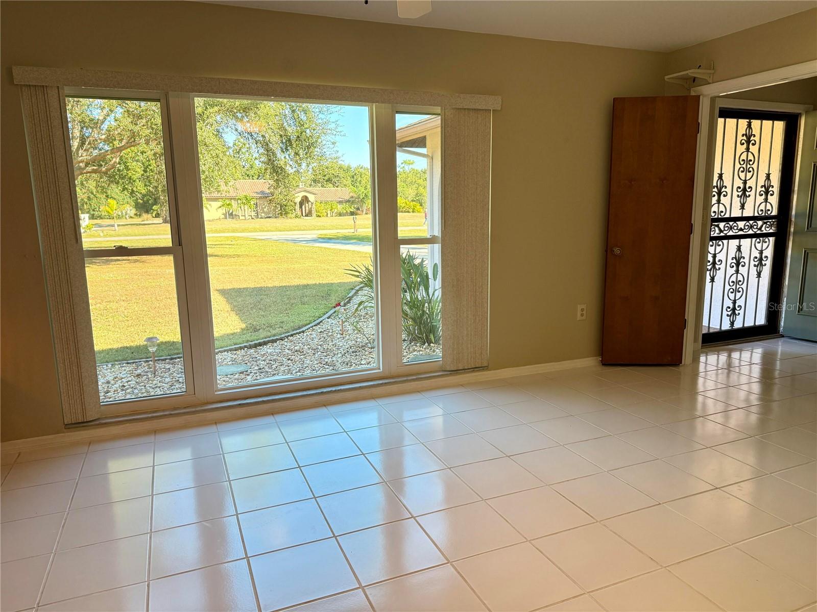 OAK GROVE PARK - Residential