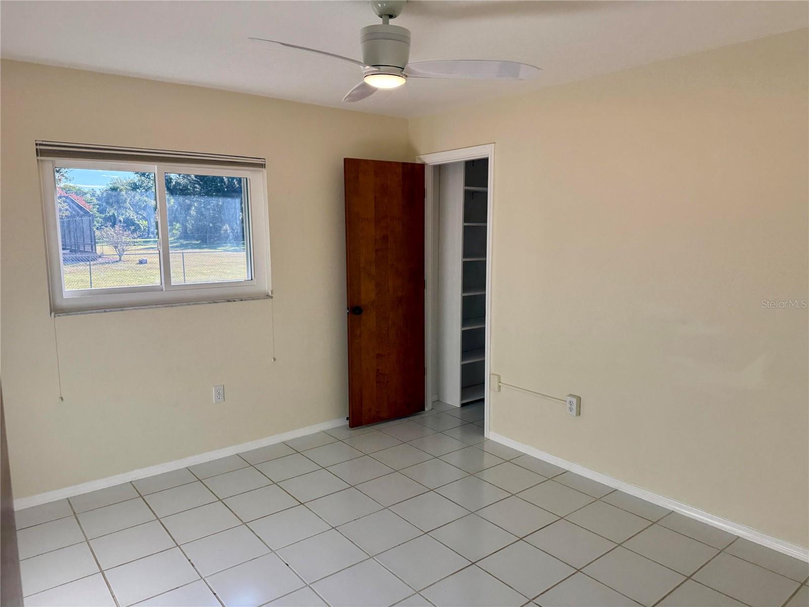 OAK GROVE PARK - Residential